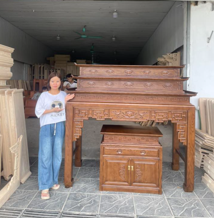 Sập thờ tam cấp đục sen gỗ hương